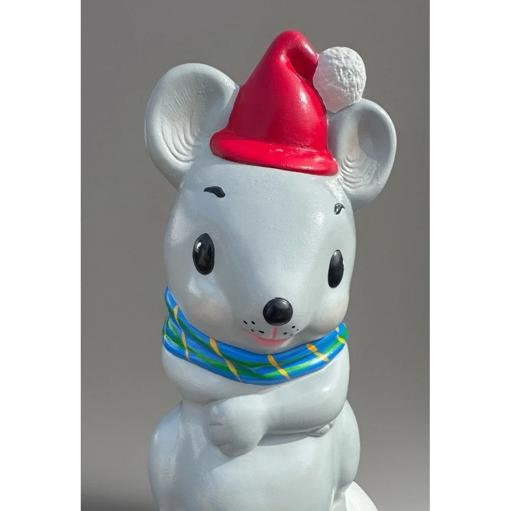 VTG 70s Ceramic Christmas Musical Wind Up Mouse On Chimney Decor 12 3/8